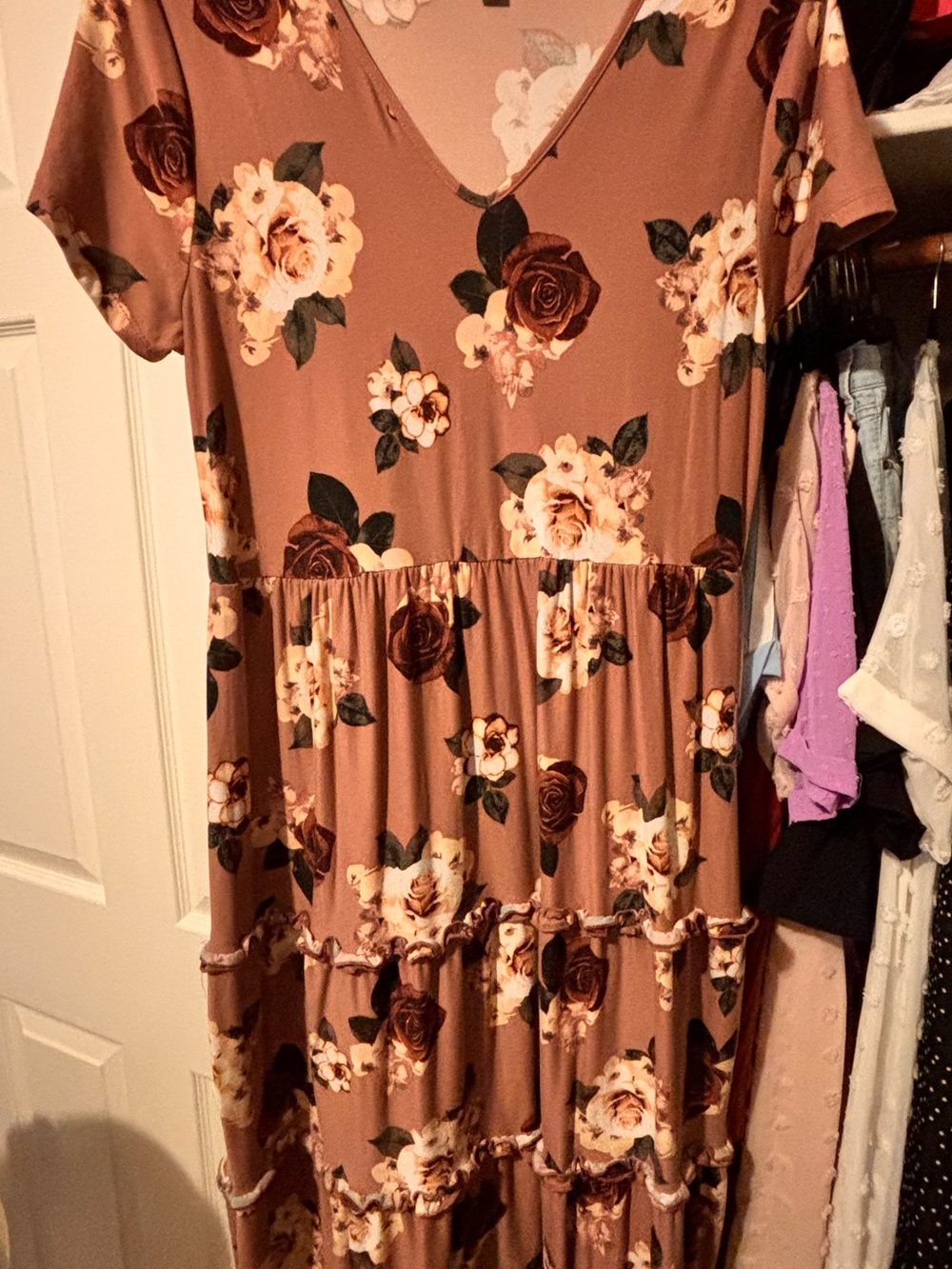 Soft Justify Floral V-Neck Maxi Dress